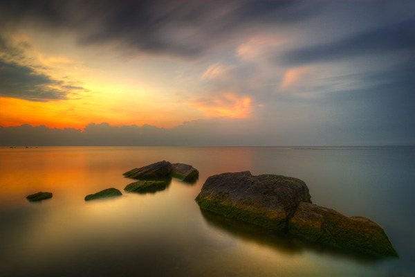 Artem Nosenko: blur rock water