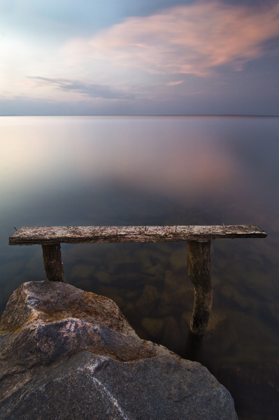 Artem Nosenko: table water stonesn